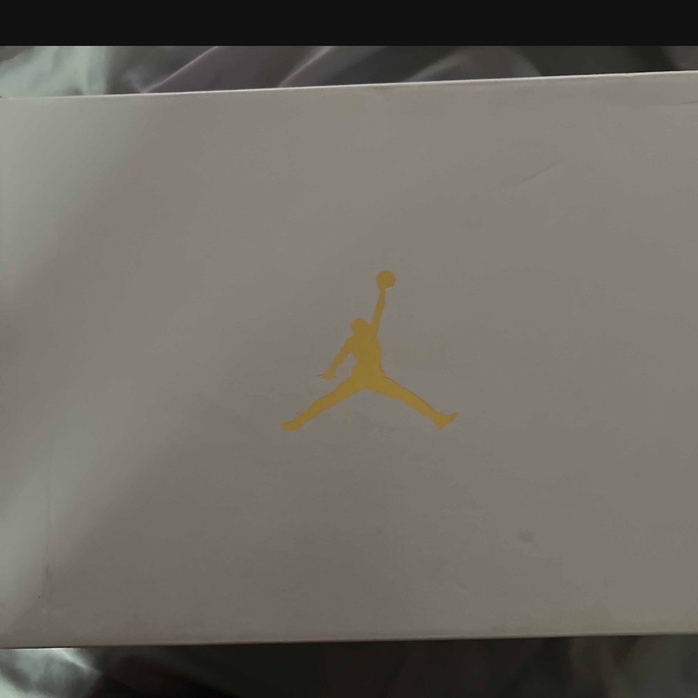 Jordan mid Let(Her) - Picture 2 of 8